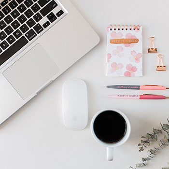 邪恶少女漫画h本子,邪恶少女的黑暗诱惑之旅